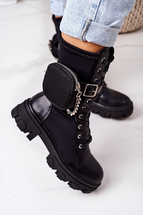 Insulated Boots With A Purse Black Look At Me