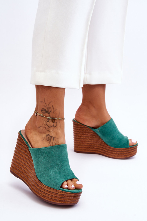 Light Flip Flops On Chunky Platform Green Good Vibe