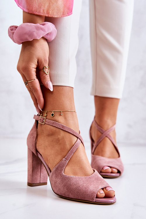 Suede Sandals On A Bar Pink Lorita