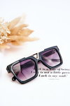 Women's Sunglasses V130037 Black and green