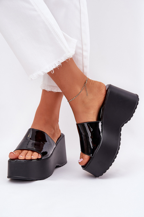 Lacquered Women's Sandals On Platform And Wedge Black Nellevia