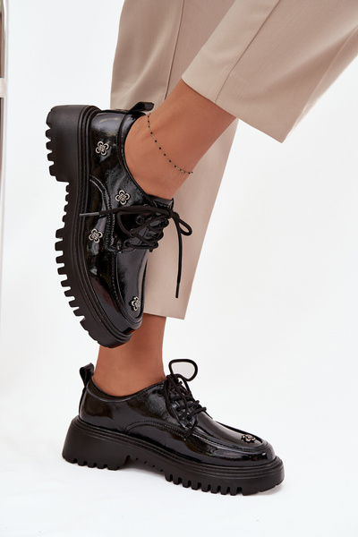 Damskie Półbuty Lakierowane Skóra Przypinki Czarne Artiker 57C0333