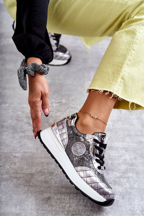 Women's Sport Shoes On Wedge GOE KK2N4083 Silver