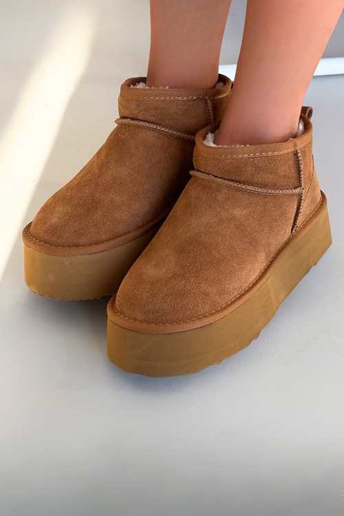 Women's Snow Boots Made of Natural Suede Camel Mairene