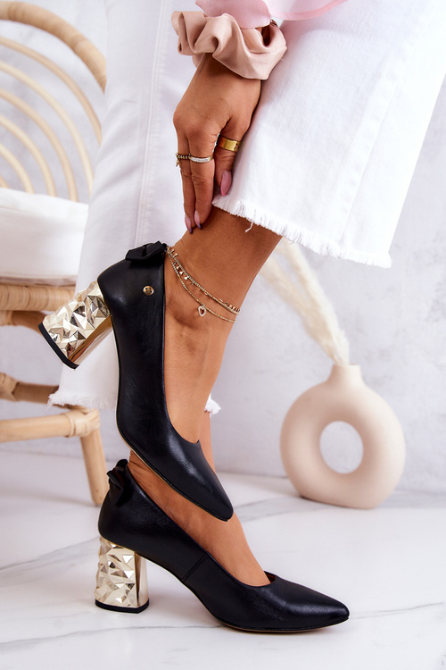 Leather Pumps On A Bar Maciejka 05334-01 Black