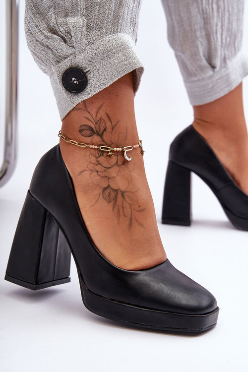 Leather Pumps On Massive Heel Black Rosalia