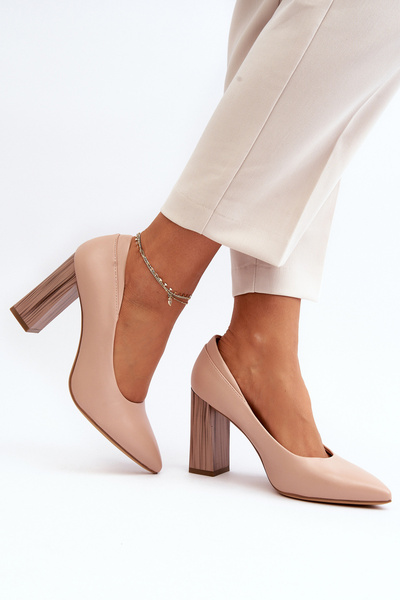 Elegant Pumps On A Decorative Heel Sergio Leone PB217 Nude