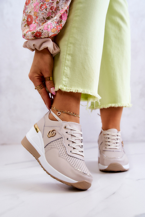 Women's Leather sports shoes Sneakers Beige Loissa