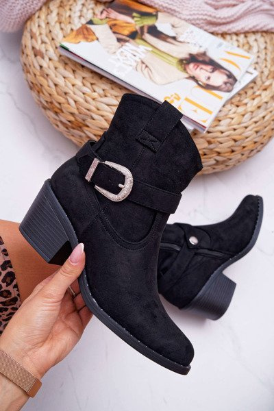 Women's Flat Heeled Boots Black Arraso