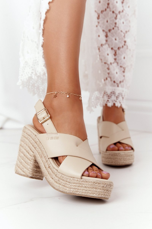 Braided Sandals On A Block Heel Big Star HH274388 Beige