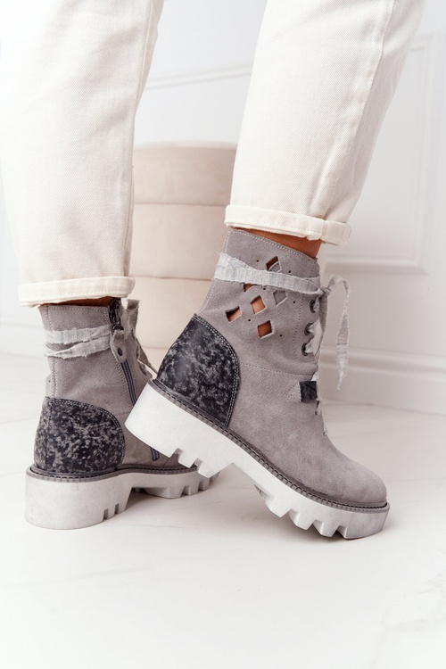 Suede Openwork Boots Maciejka Grey 05033-03