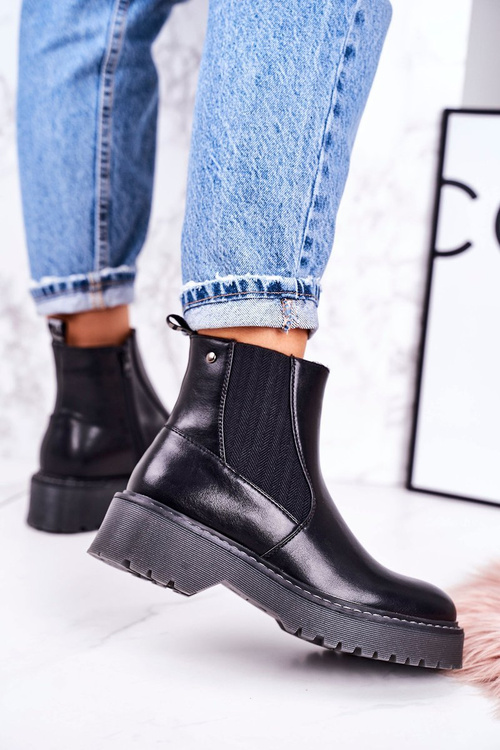 Women's Insulated Chelsea Boots On A Rubber Sole Black Voyager