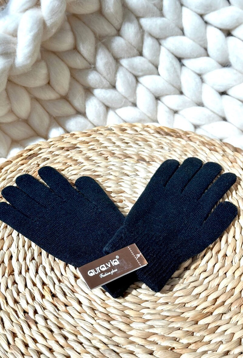 Smooth Women's Touchscreen Black Gloves