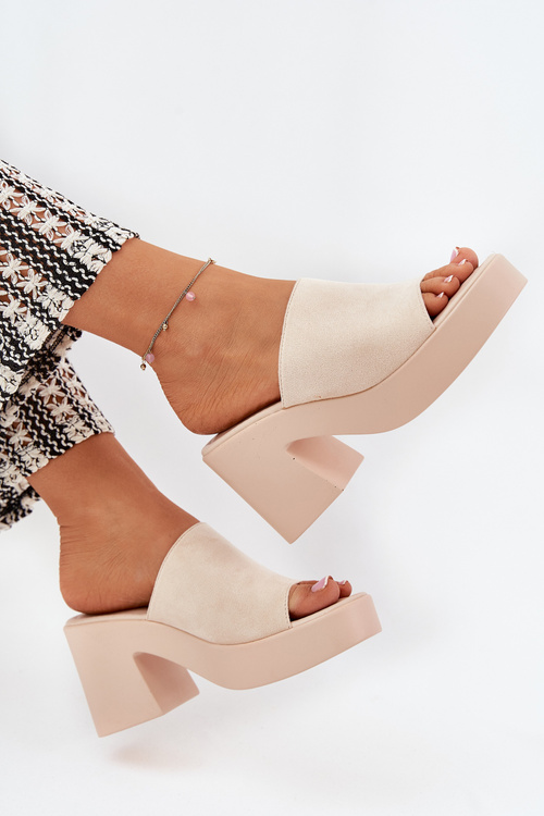 Women Sandals On Heel And Platform Beige Omeisa