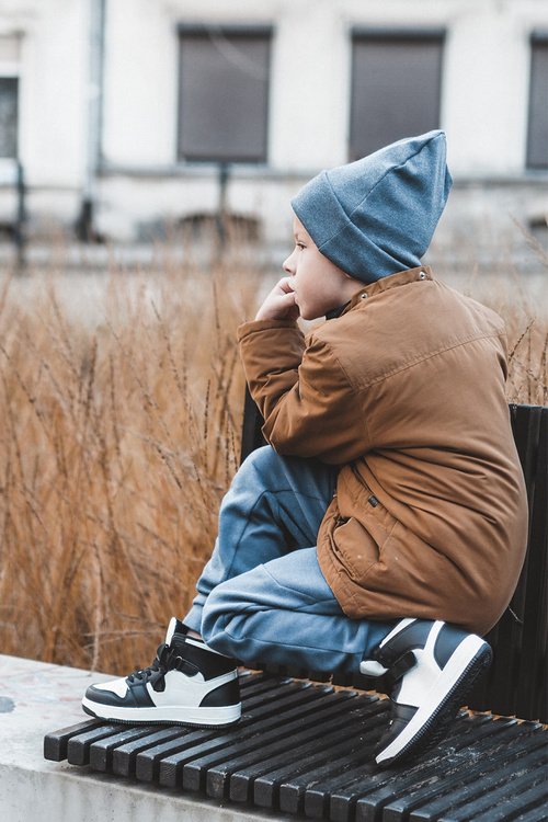 High Children's Sports Shoes White and Black Teredite