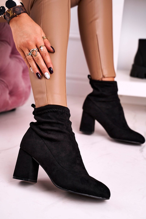 Classic Women’s Ankle Boots Suede Black Ring
