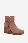 Insulated women's ankle boots with platform and fringes beige Olivarae