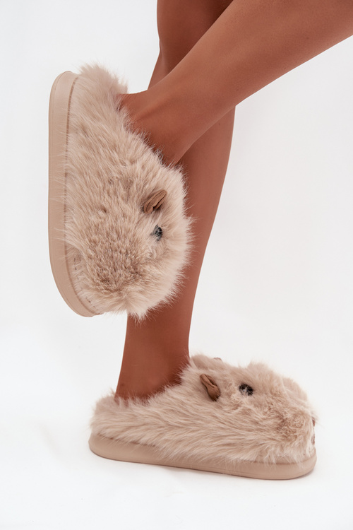 Women's Fur Caps Capybara Light Beige Pravelle