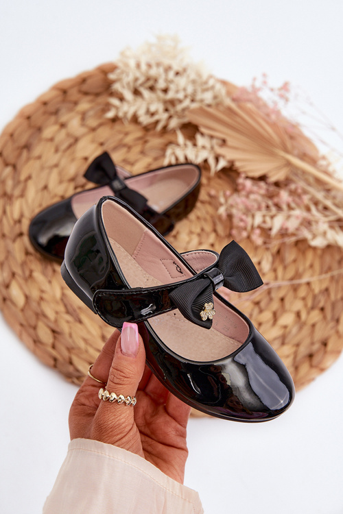 Children's patent leather ballerina flats with bow and Velcro black cat