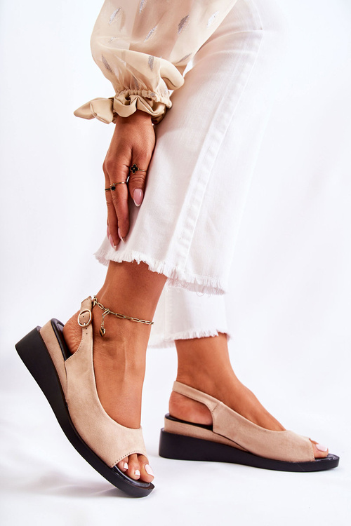 Women's Suede Buckle Sandals Beige Camille