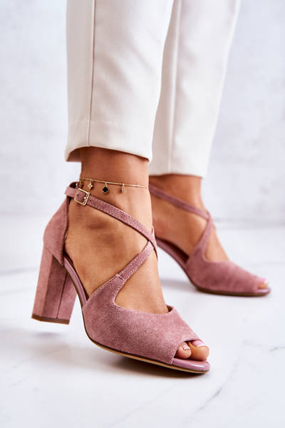 Suede Sandals On A Bar Pink Lorita