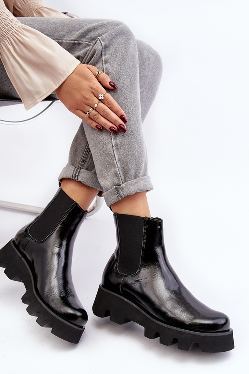 Women's leather ankle boots with chunky sole Laura Messi 2571 black