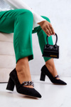 Suede Pumps With A Chain Black Alamoss