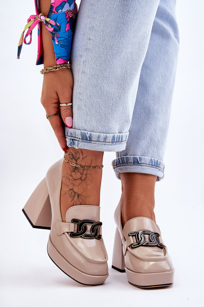 Leather Pumps On Massive Heels Beige Maximo