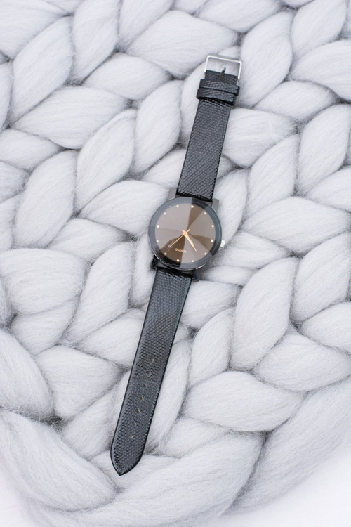 Elegant Women's Black Watch on Strap