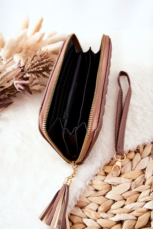 Large Quilted Zip Wallet with Strap Cappucino