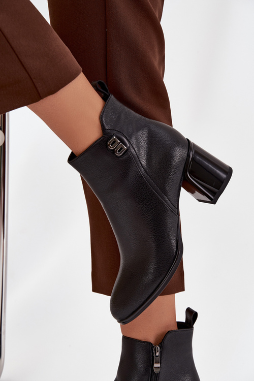 Insulated ladies ankle boots made of genuine leather with heel Black Jovelle