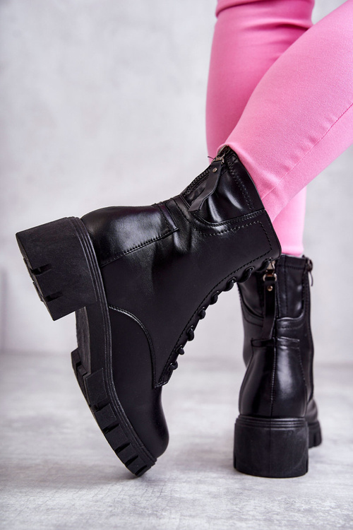 Leather Booties On Zipper Black Tonje