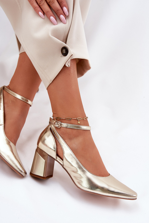 Leather Heeled Shoes Maciejka K6816-25 Gold