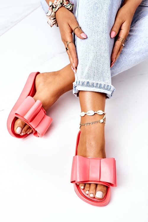 Rubber Slippers With A Bow Coral April