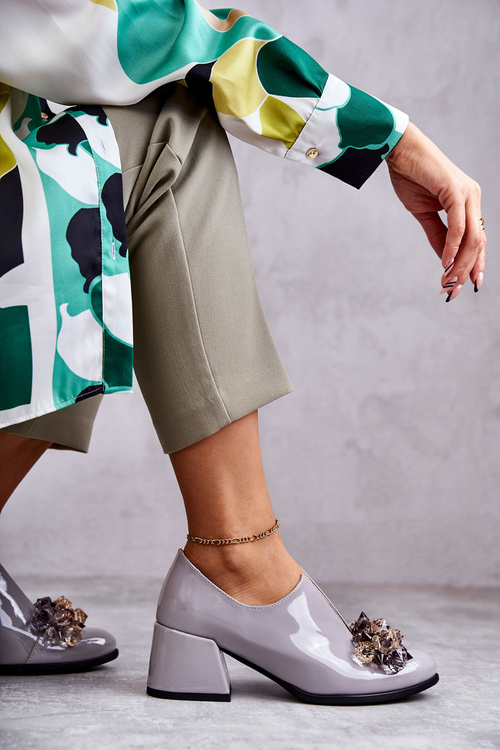 Lacquered Leather Smooth Shoes With Dark Decoration Grey Delaver