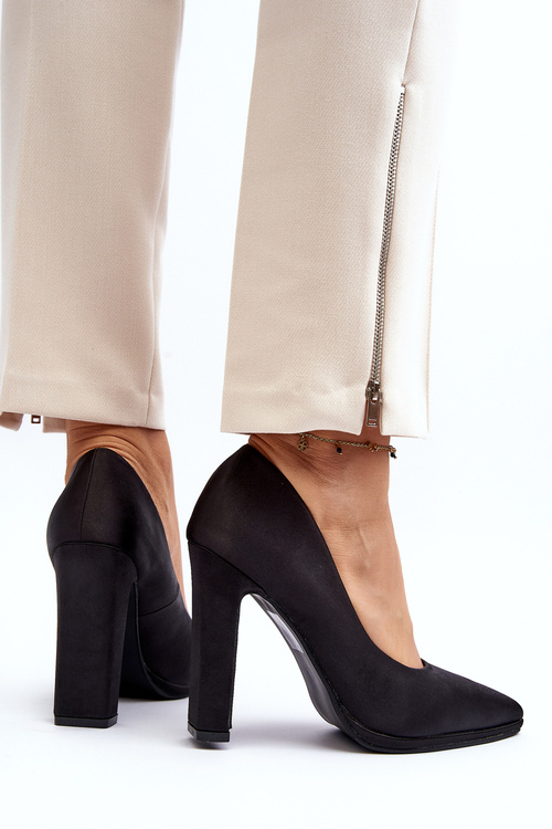 Green Pumps with Stiletto Heel Piatti