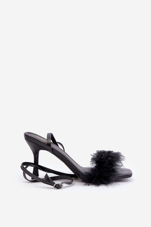 Stiletto Sandals With Feathers Black Emilettra