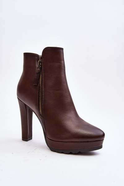 Brown ankle boots with high heel and zippers Inezma