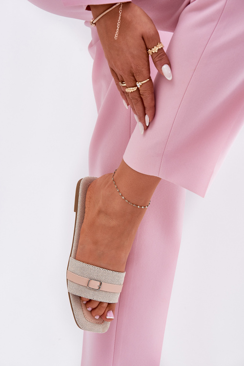 Klapki Damskie Płaskie Materiałowe Z Paskiem I Sprzączką Beżowe Zilina