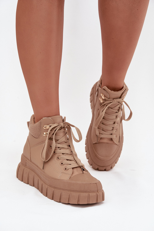 Women's Insulated Trapper Boots on Platform Camel Carenna