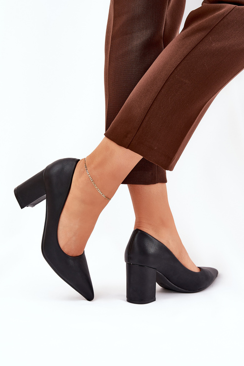 Women's Heels With A Stiletto And Pointed Toe Black Deonira