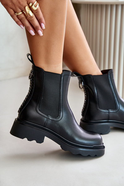 Leather Ankle Boots With Decorative Chain Insulated D&A JC42-86 Black