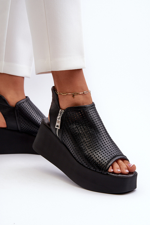 Zazoo 1792 Leather Cutout Wedge Sandals Black