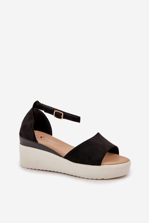 Lightweight platform sandals with a delicate wedge black Gillifia