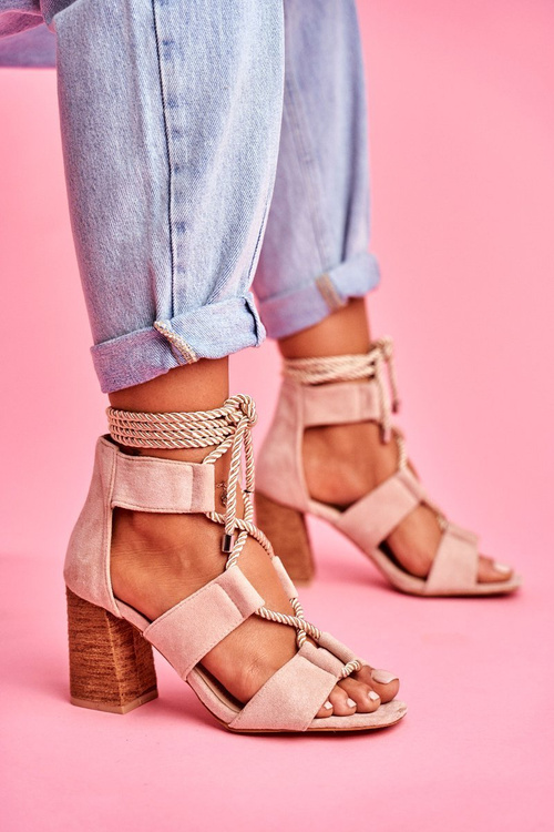 Sandały Damskie Na Słupku Wiązane Zamszowe Beżowe Amore