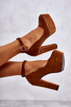 Suede Pumps On The Platform Camel Rivia