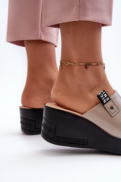 Women's Wedge Sandals Gold Vleni