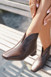 Women's ankle boots with delicate heel chocolate Elvienne