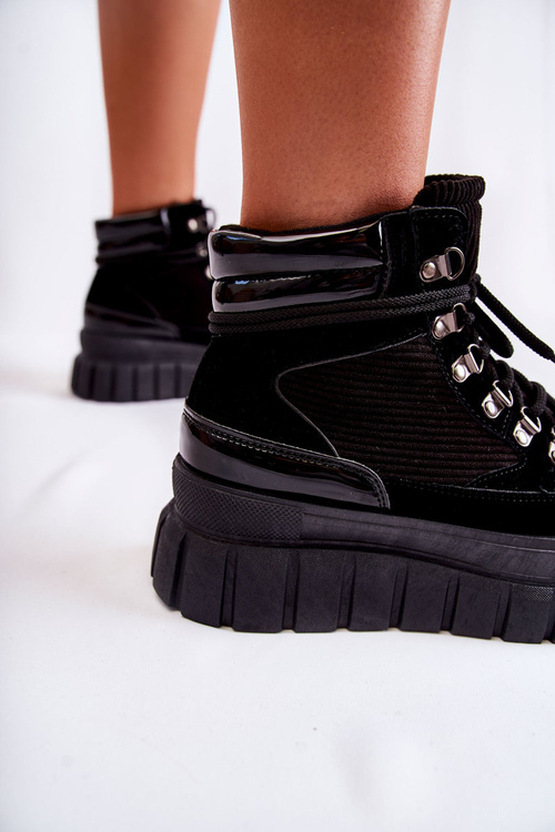 Fashionable Women's Boots On The Platform Black Magnific