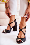 Fashionable Leather Sandals On A Bar Maciejka 05513-01 Black